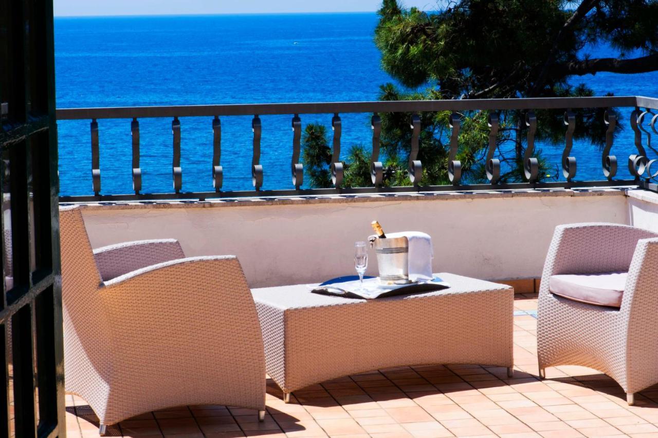 Grande Albergo Miramare Formia Esterno foto