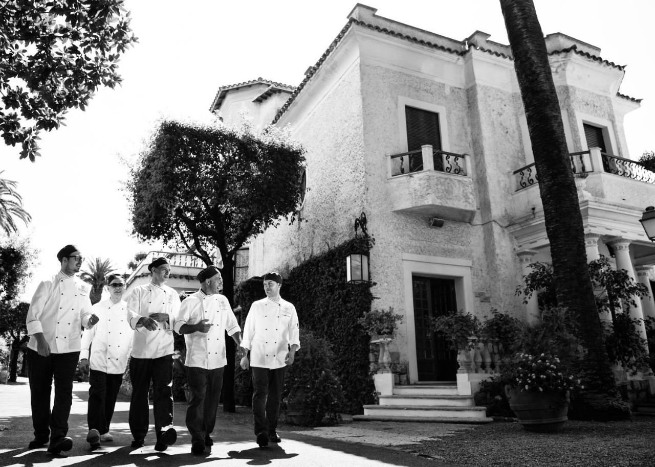 Grande Albergo Miramare Formia Esterno foto
